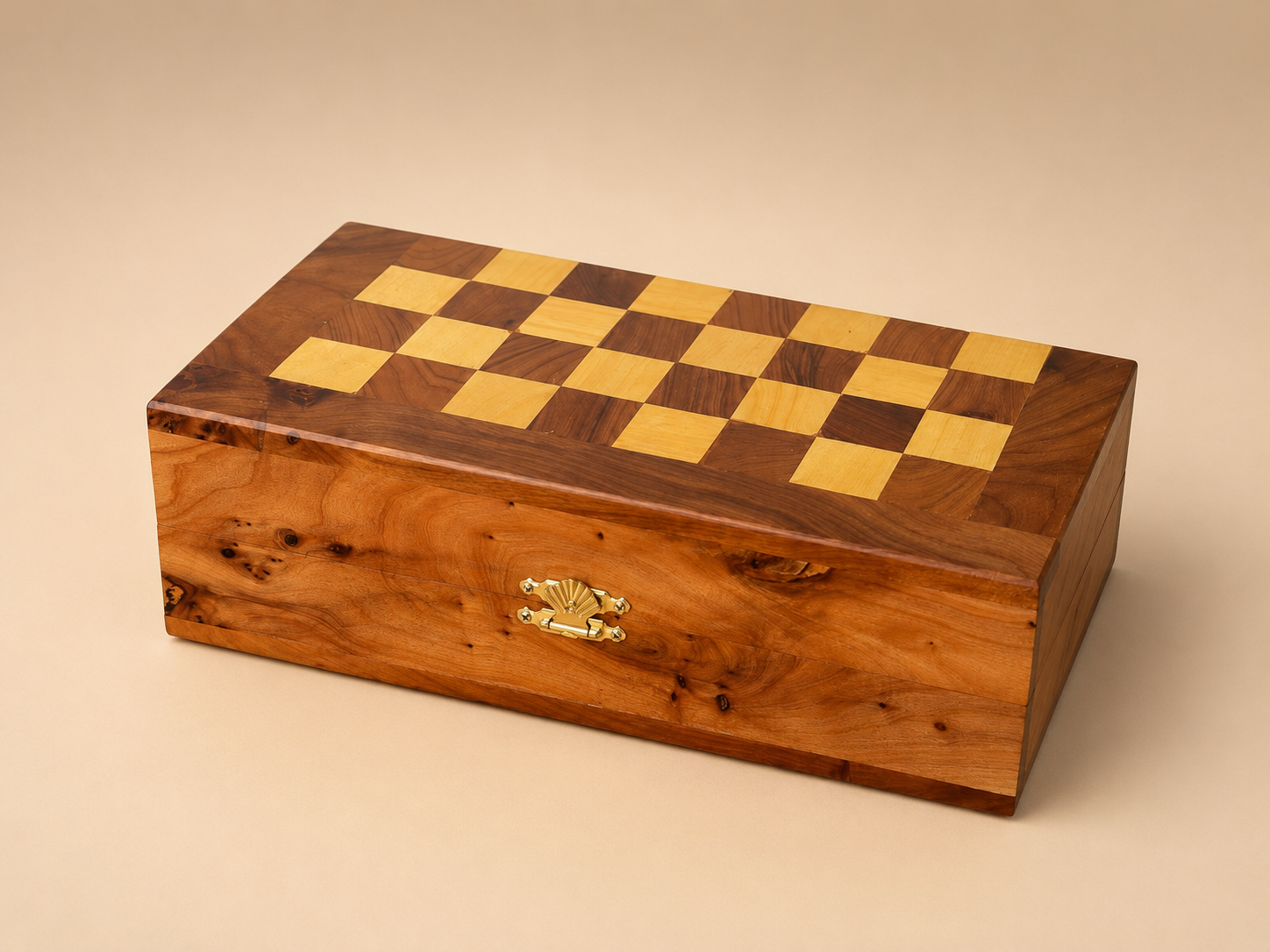 Handgemaakt Opvouwbaar Schaakbord uit Essaouira – Houten Schaakbord 20cm