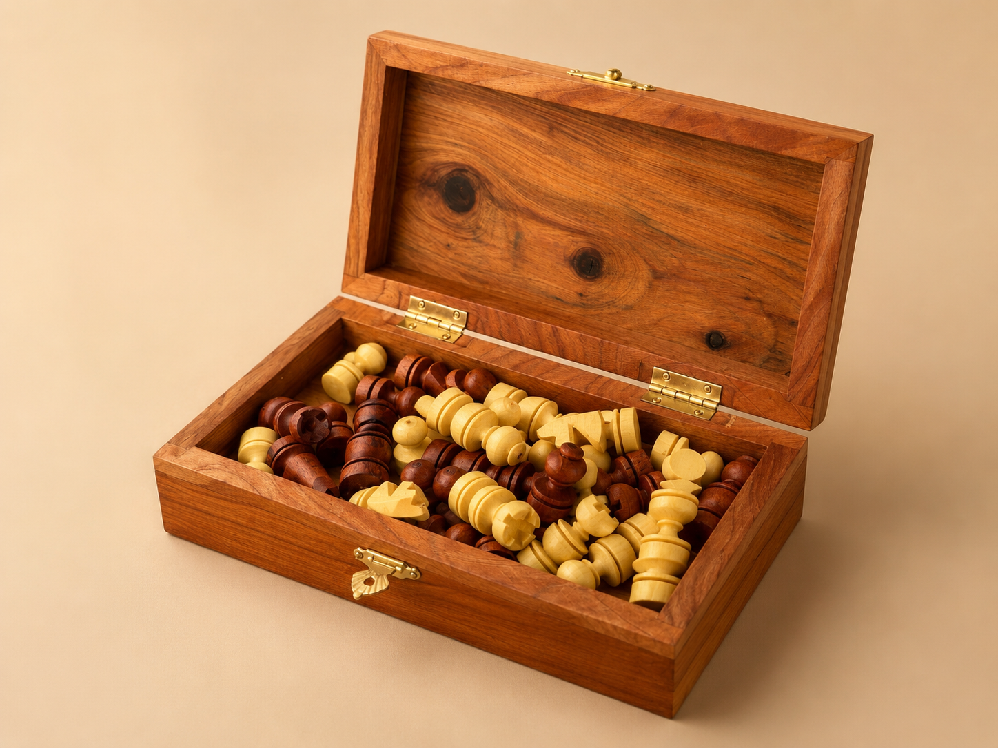 Handgemaakt Opvouwbaar Schaakbord uit Essaouira – Houten Schaakbord 20cm